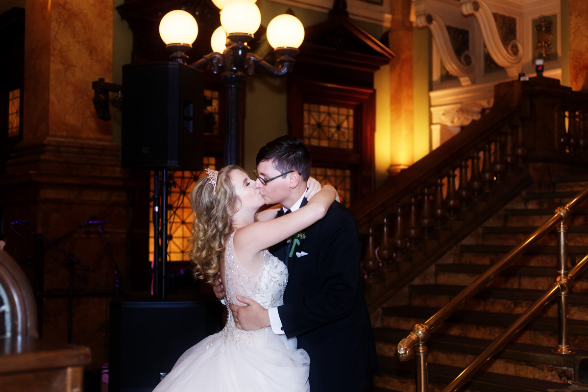 grand concourse Pittsburgh Live Wedding Painting Venues
